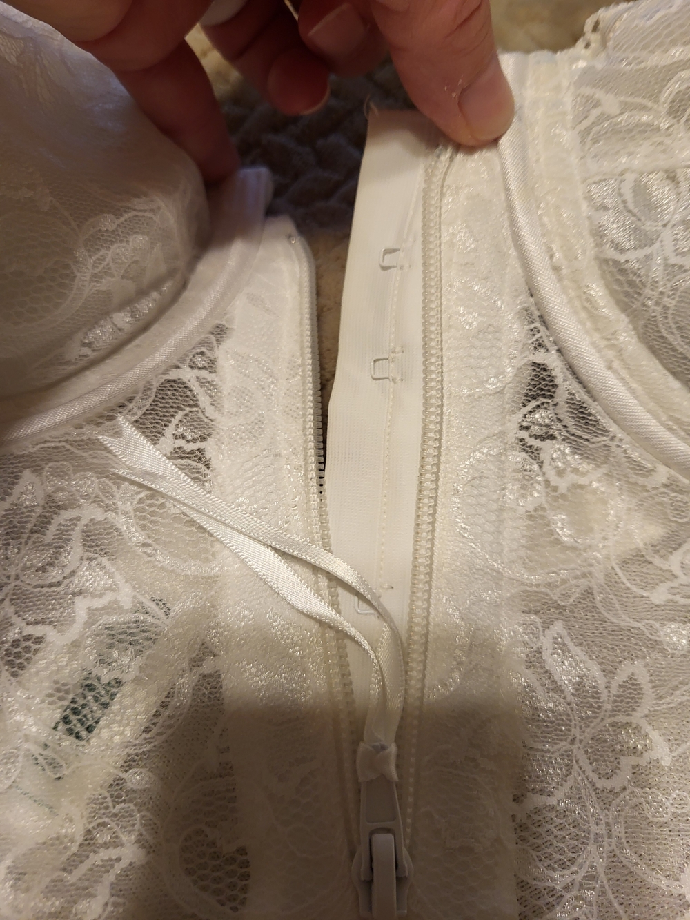 WHITE Lace Bustier with Front Zipper - Women's Intimates - Picture 4 of 6